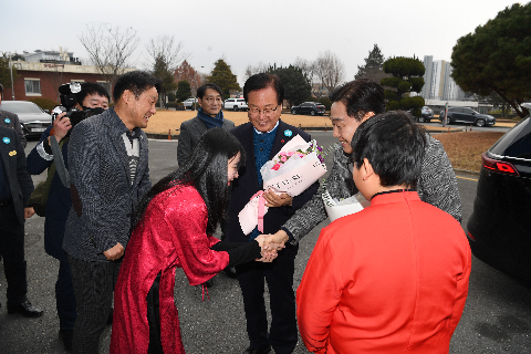 설명절 맞이 완주군가족센터 현장방문 (4).JPG