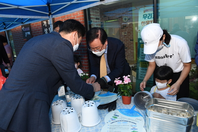 완주군가족센터빗물이용활성화사업설명회(11).JPG