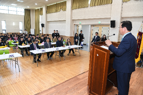 군산대학교 귀농귀촌 공유활동 연계 농촌일손돕기 (8).JPG