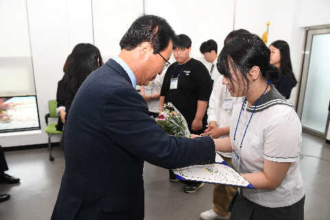 인재육성재단 애향장학금 전달식 (62).JPG