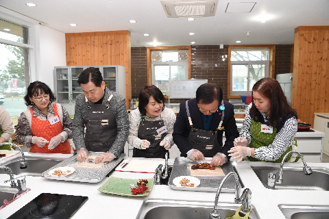 설명절 맞이 완주군가족센터 현장방문 (31).JPG