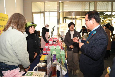 설 명절맞이 직거래장터 (11).JPG