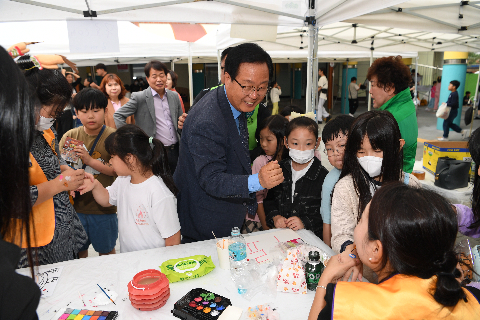 봉서초등학교 나눔바자회 (5).JPG